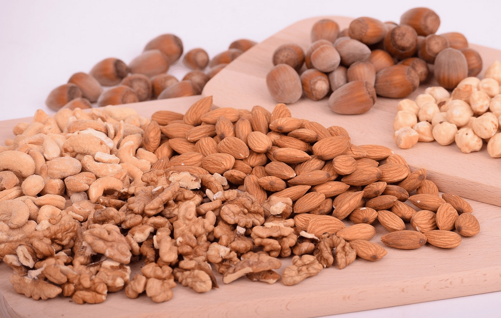 nuts and seeds superfoods