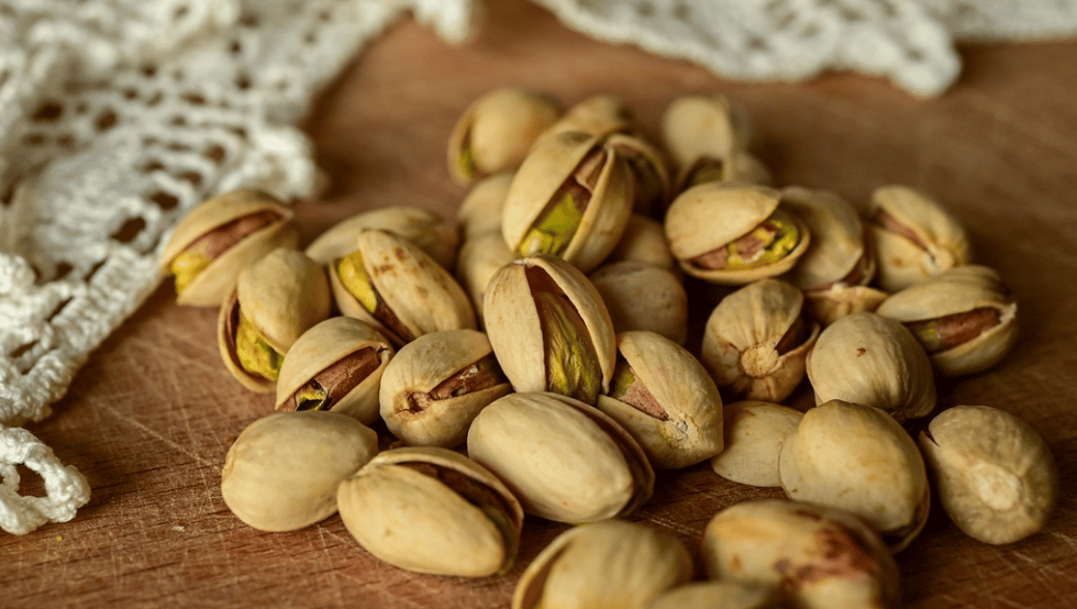15 Brain Power Snacks and Superfoods To Hack Your Brain